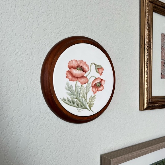 Other - Vintage porcelain and wooden round floral wall art